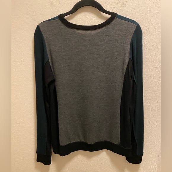 Bailey 44 Wordsworth Silk Mixed Media Color Block Sweater Size M - Picture 7 of 9